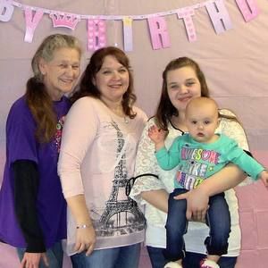 Meet your Posher, Tracy